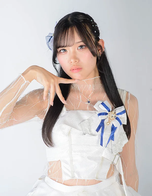 皐月ゆい