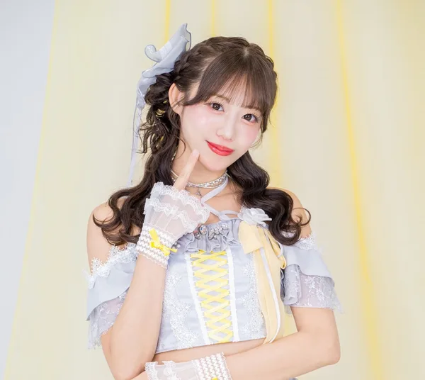 山岸奈津美