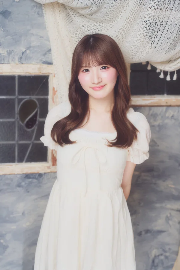 緋乃愛美