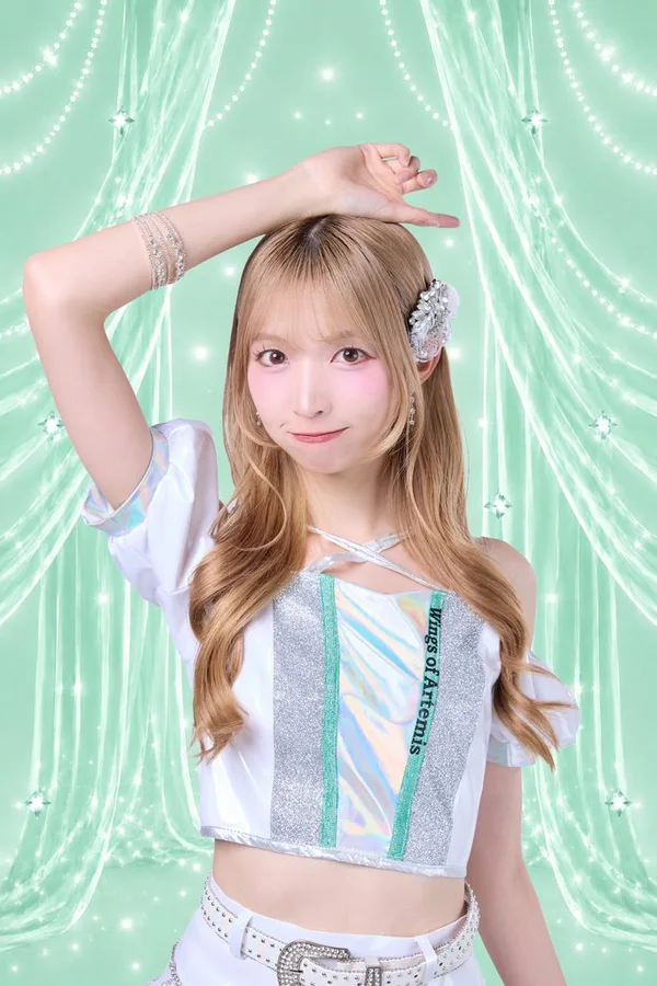 ライブラ・ヒナ