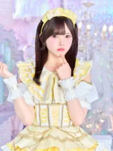 朝比奈麗桜